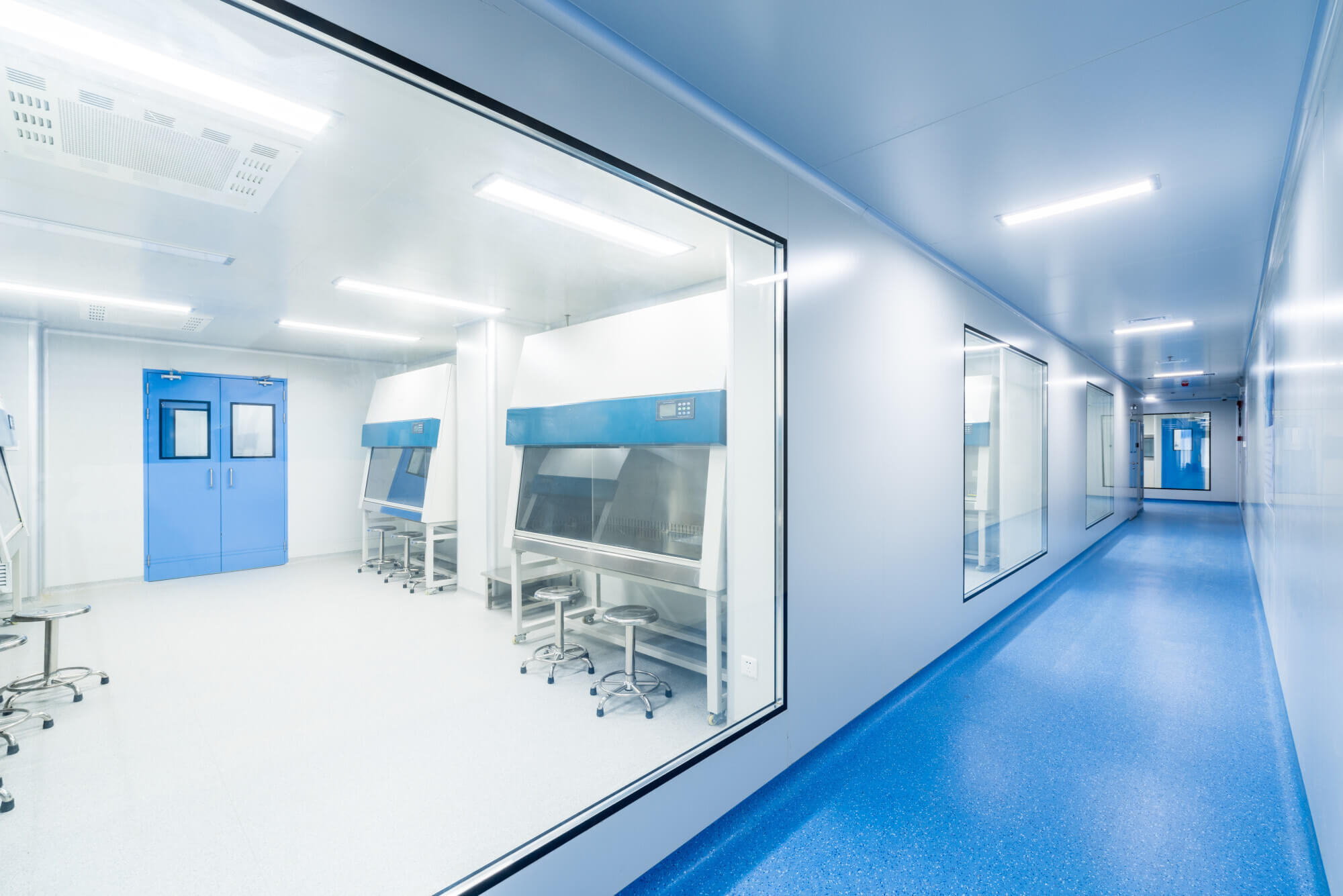 Humidity/Temperature Sensors for Cleanrooms, Hospitals