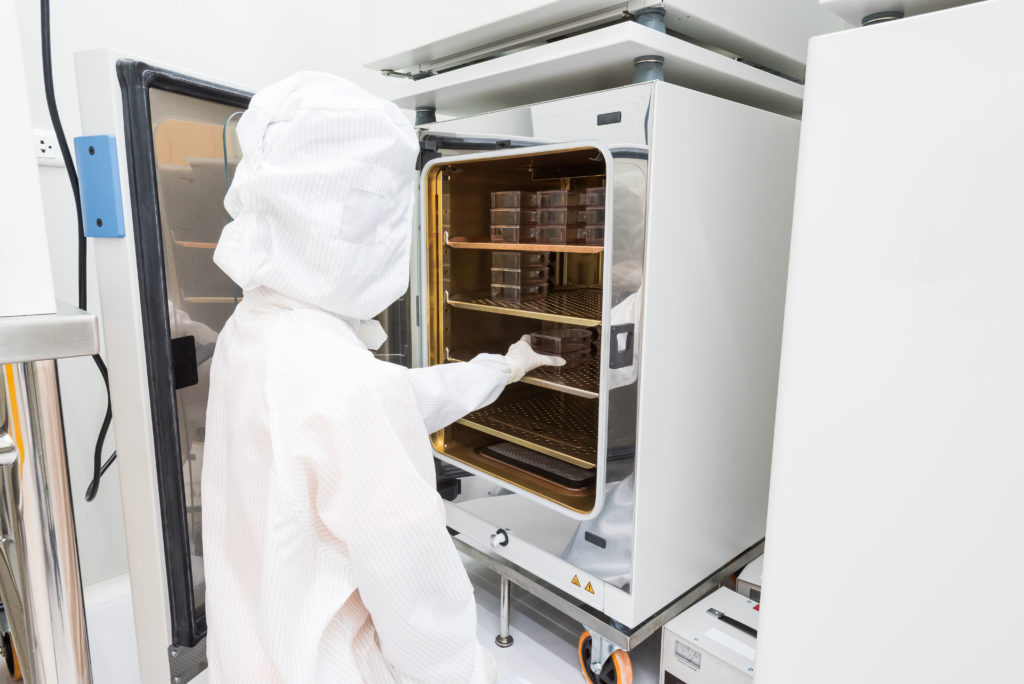 laboratory incubator temperature monitoring
